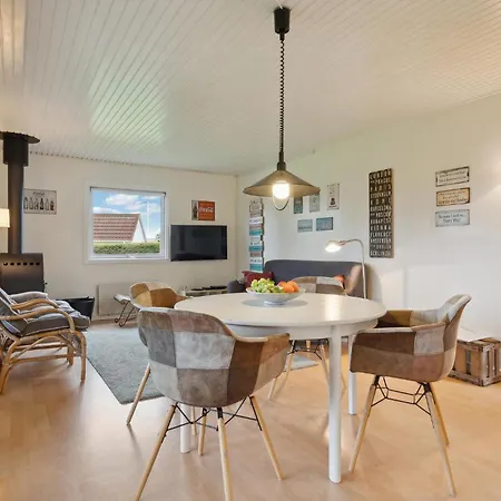 Impresionante Casa De 3 Dormitorios En Сasa de vacaciones Skovs-Hojrup