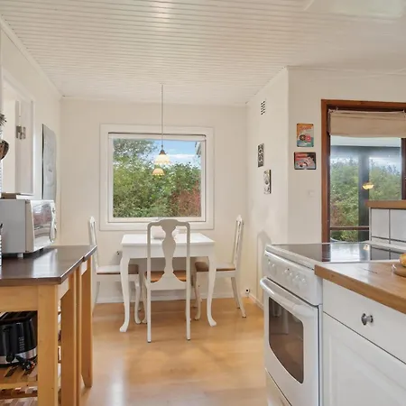 Impresionante Casa De 3 Dormitorios En * Skovs-Hojrup